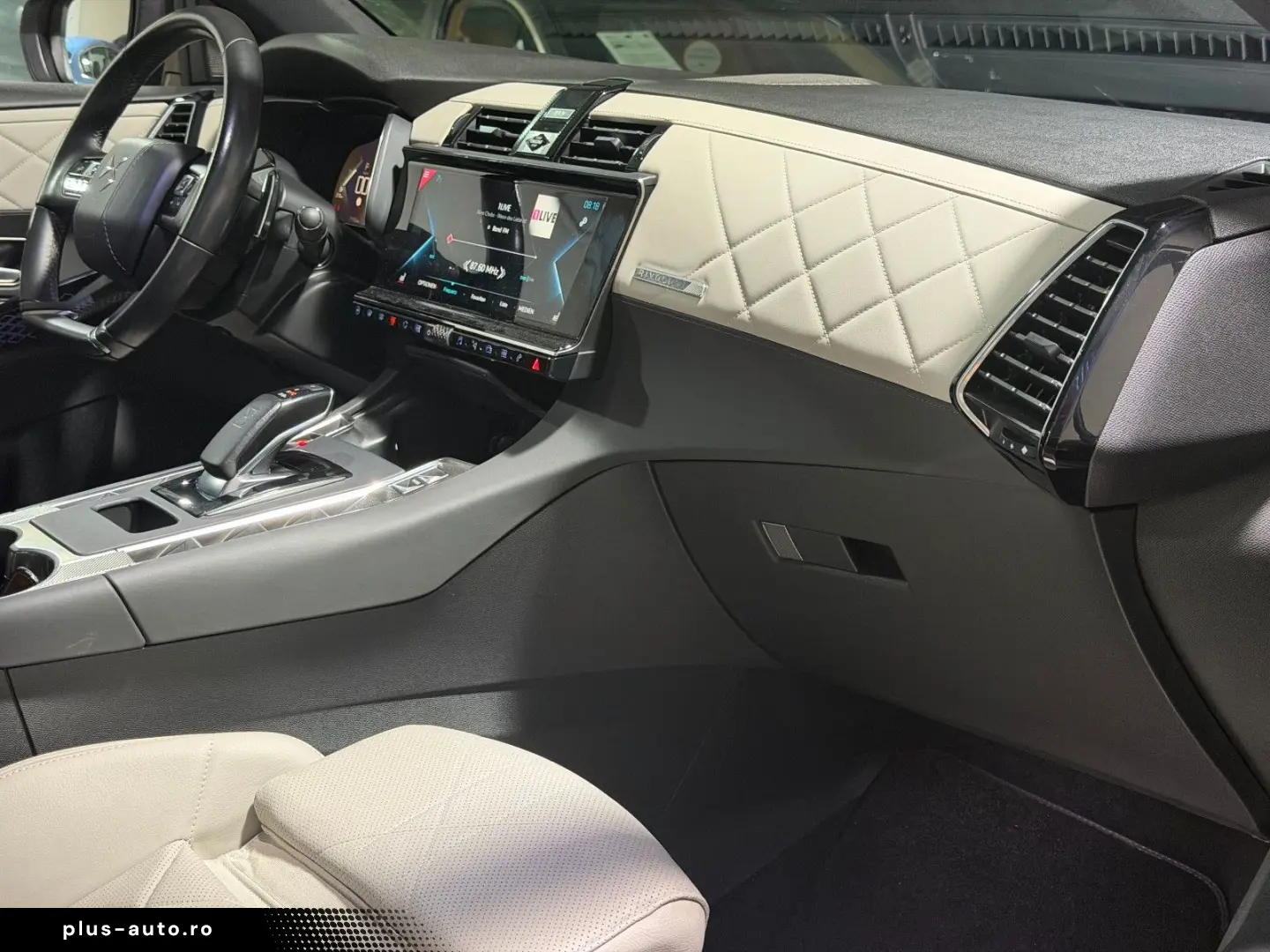 DS DS7 Crossback E-Tense 4x4 Be Chic Panorama