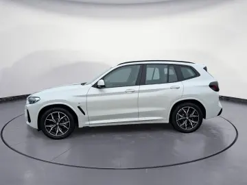 BMW X3 xDrive30i M Sport Navi ACC AHK Pano Laser