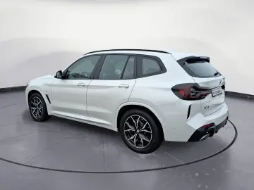 BMW X3 xDrive30i M Sport Navi ACC AHK Pano Laser