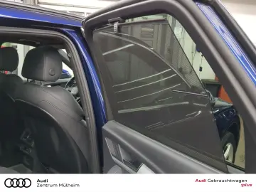 AUDI Q5 40TDI Quattro S line Matrix Massage Keyless AmbientL