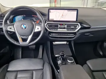 BMW X3 xDrive20d STHZ.Hifi.PANO.SH vuh.DrivingA.Navi