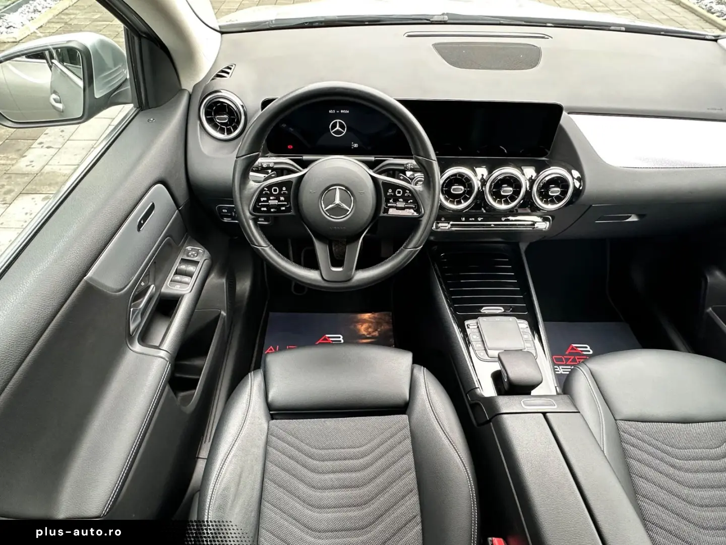 MERCEDES-BENZ GLA 220d Style 4-Matic 1.HD KAMERA NAV&hellip;