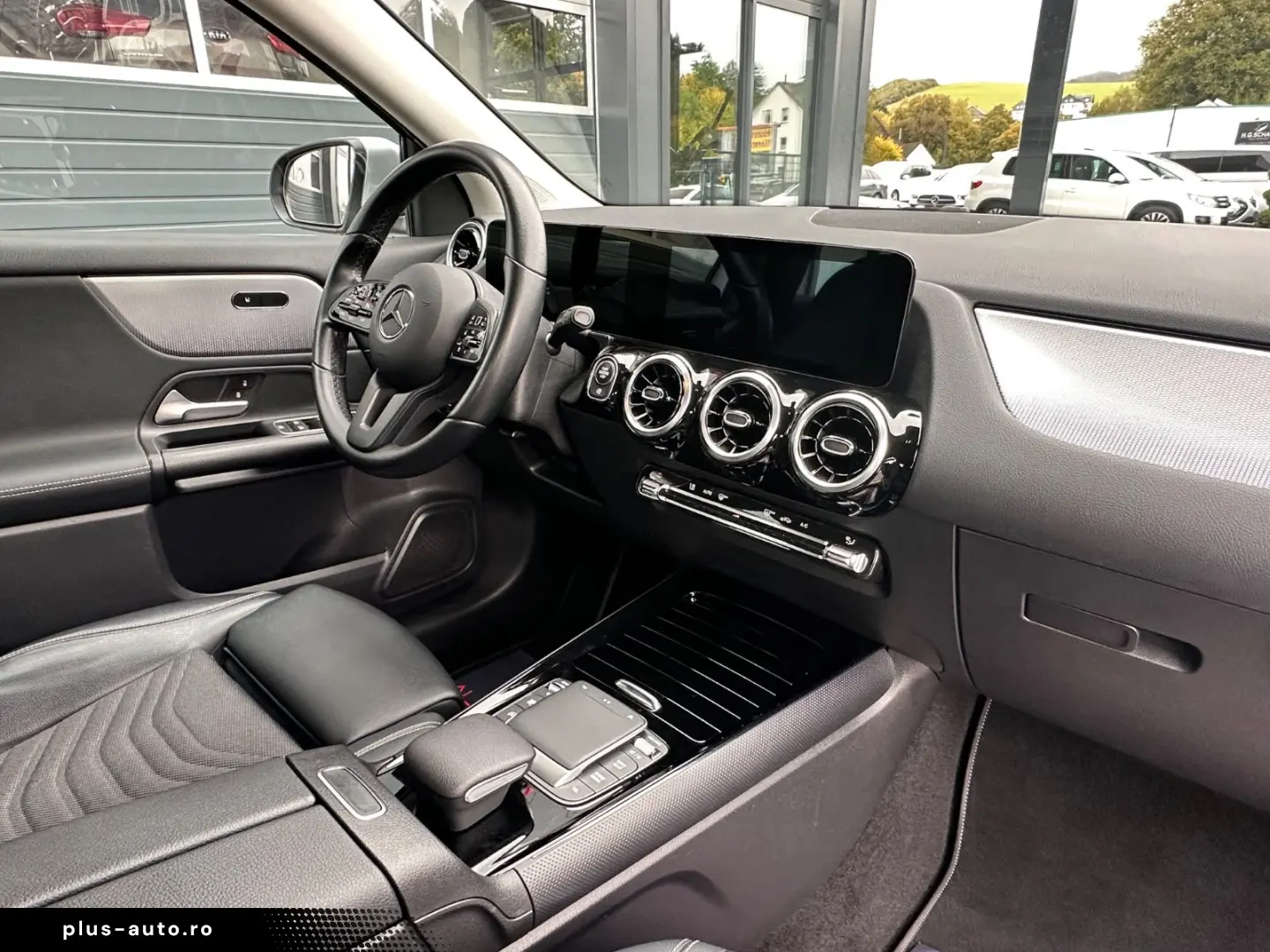 MERCEDES-BENZ GLA 220d Style 4-Matic 1.HD KAMERA NAV&hellip;