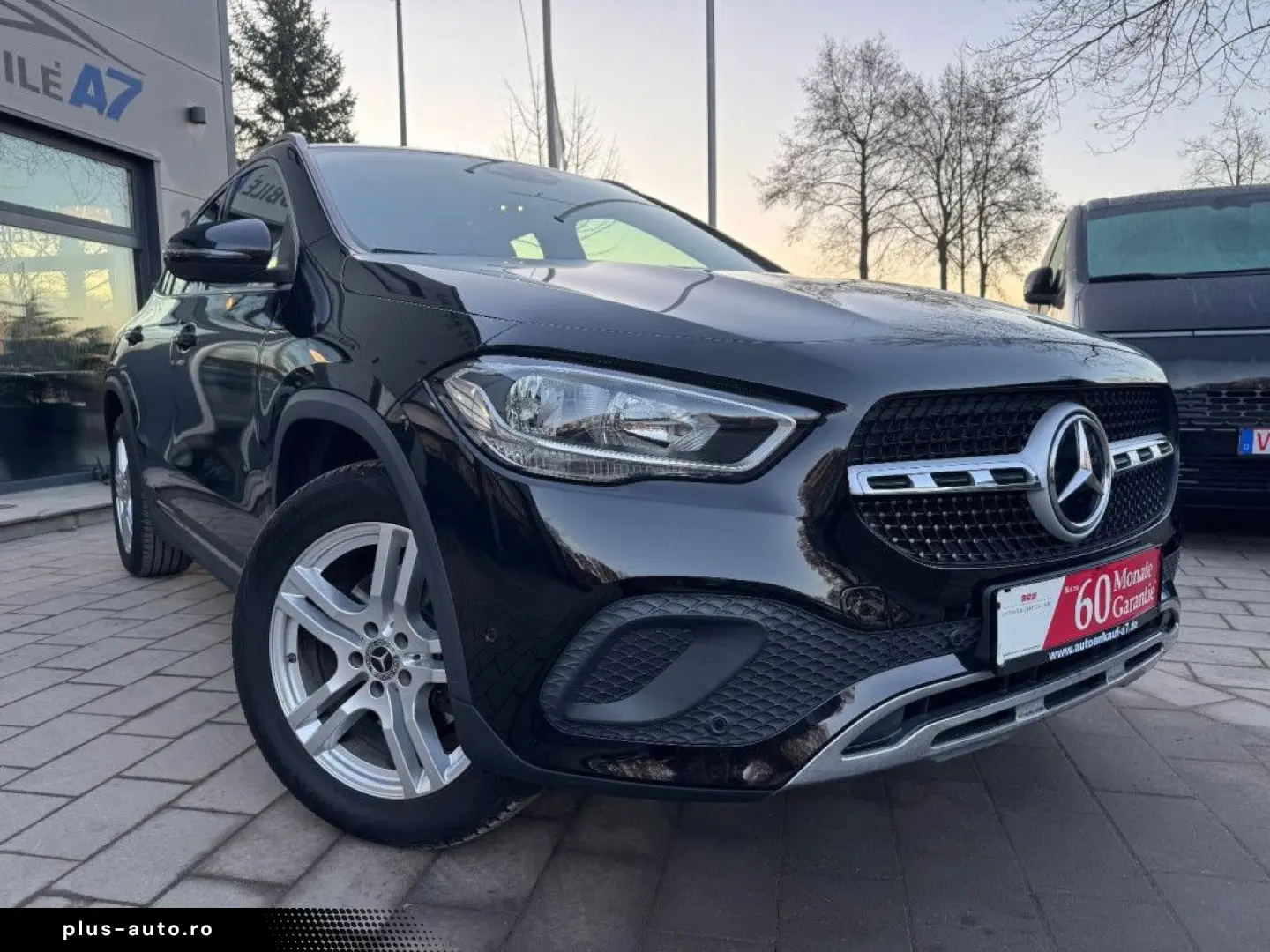 MERCEDES-BENZ GLA 200 d 4Matic Progressive  LEDER AHK