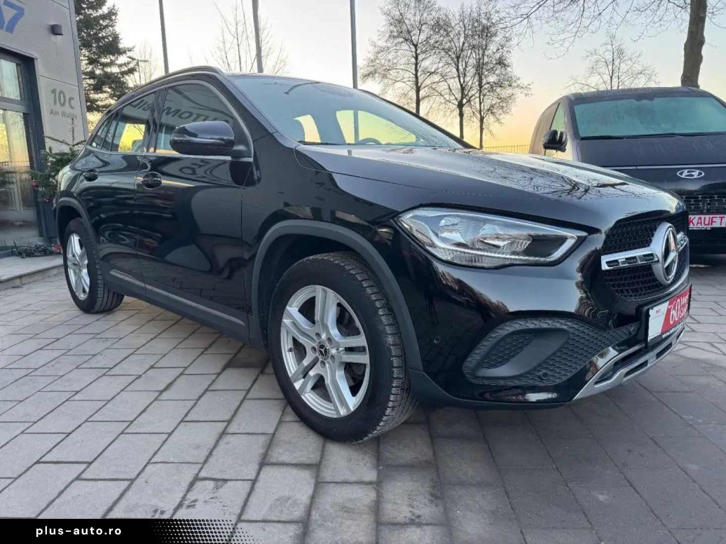 MERCEDES-BENZ GLA 200 d 4Matic Progressive  LEDER AHK