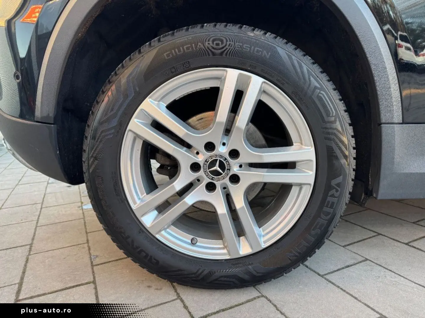 MERCEDES-BENZ GLA 200 d 4Matic Progressive  LEDER AHK