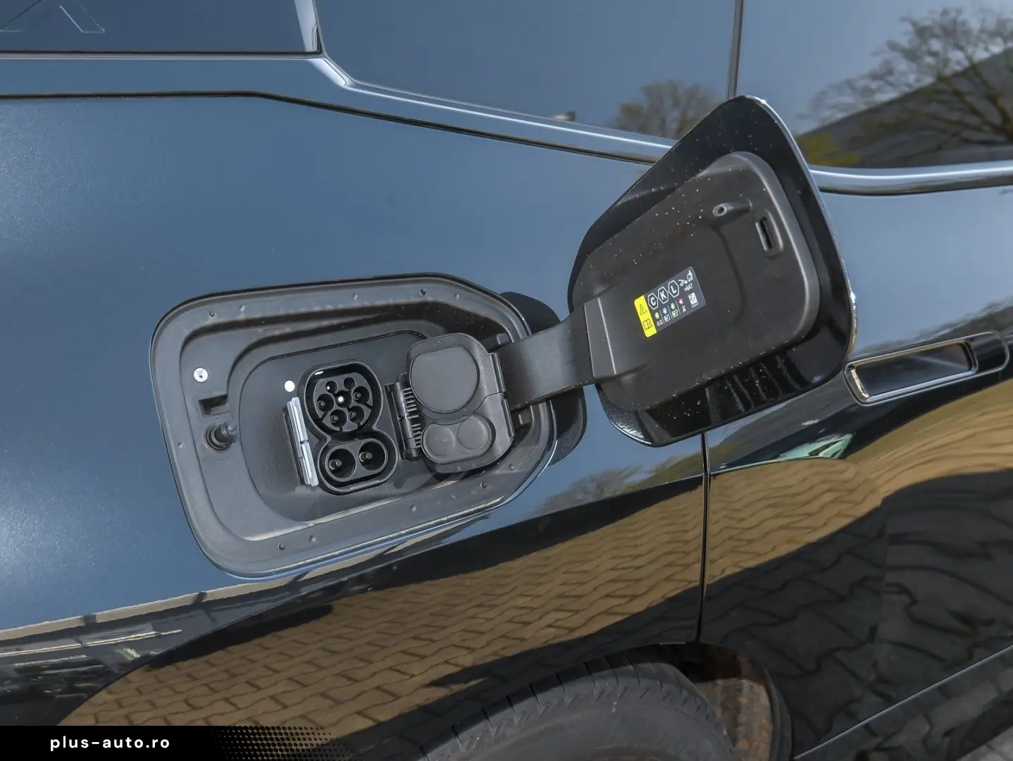 BMW iX xDrive40 Sportpaket AHK Standheiz. Driv.Ass.P