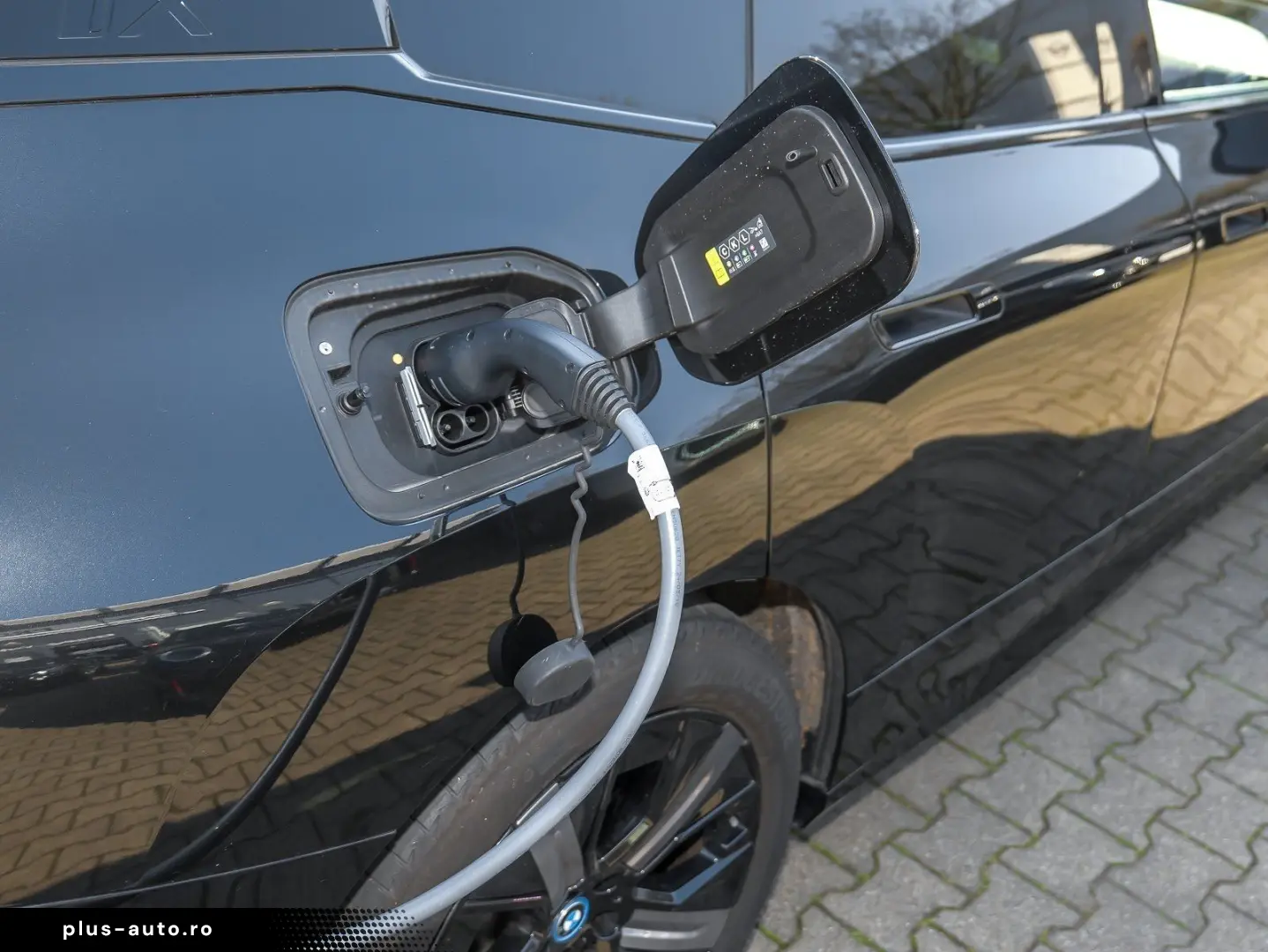 BMW iX xDrive40 Sportpaket AHK Standheiz. Driv.Ass.P