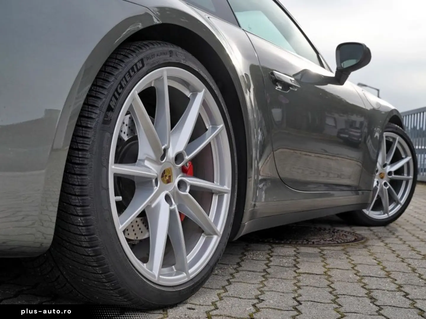 PORSCHE 992 911 Carrera S CHRONO BOSE SPORTABGAS PASM KA