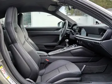 PORSCHE 992 911 Carrera S CHRONO BOSE SPORTABGAS PASM KA