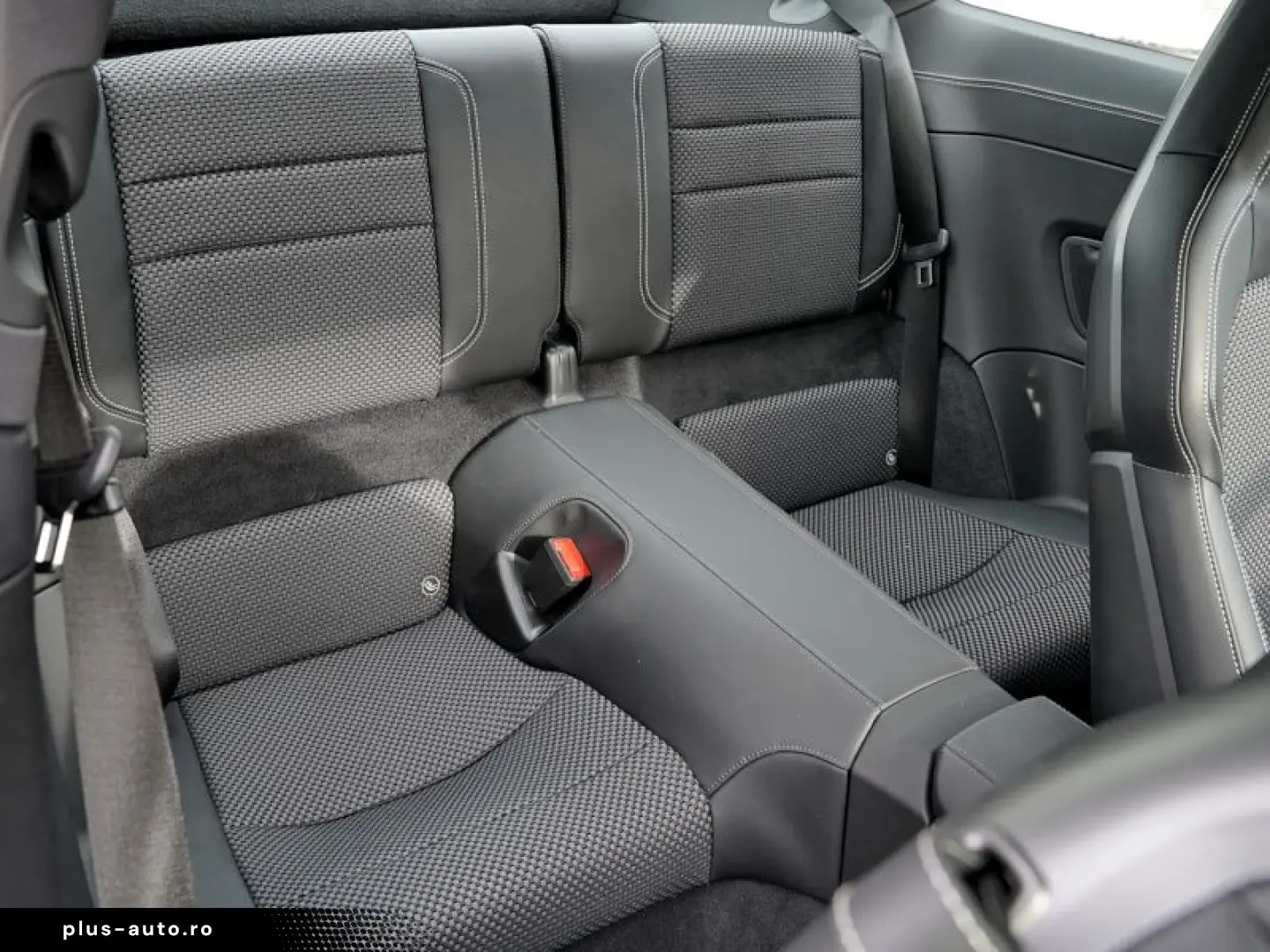 PORSCHE 992 911 Carrera S CHRONO BOSE SPORTABGAS PASM KA
