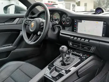 PORSCHE 992 911 Carrera S CHRONO BOSE SPORTABGAS PASM KA