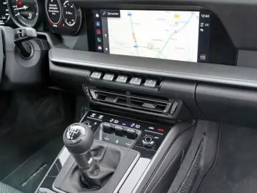 PORSCHE 992 911 Carrera S CHRONO BOSE SPORTABGAS PASM KA