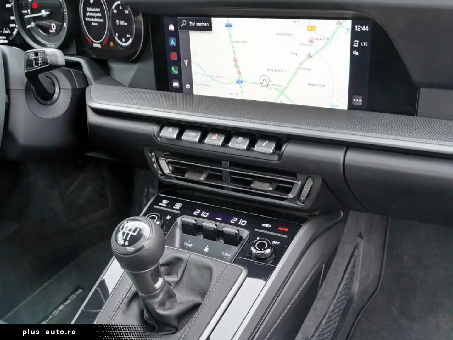 PORSCHE 992 911 Carrera S CHRONO BOSE SPORTABGAS PASM KA