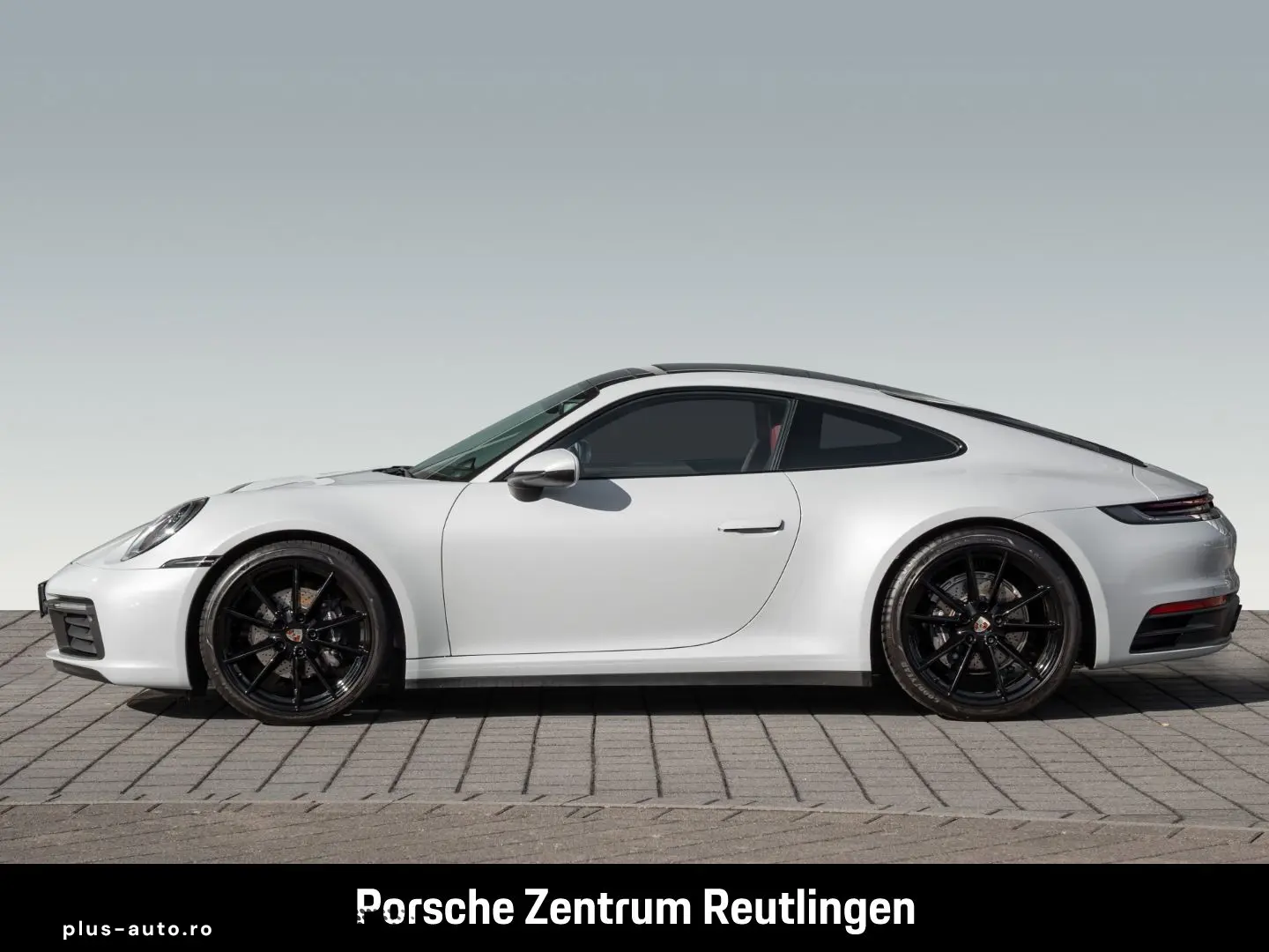 PORSCHE 992 911 Carrera 4 InnoDrive Sportabgasanlage LED