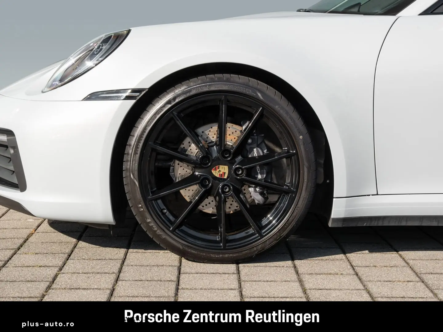 PORSCHE 992 911 Carrera 4 InnoDrive Sportabgasanlage LED