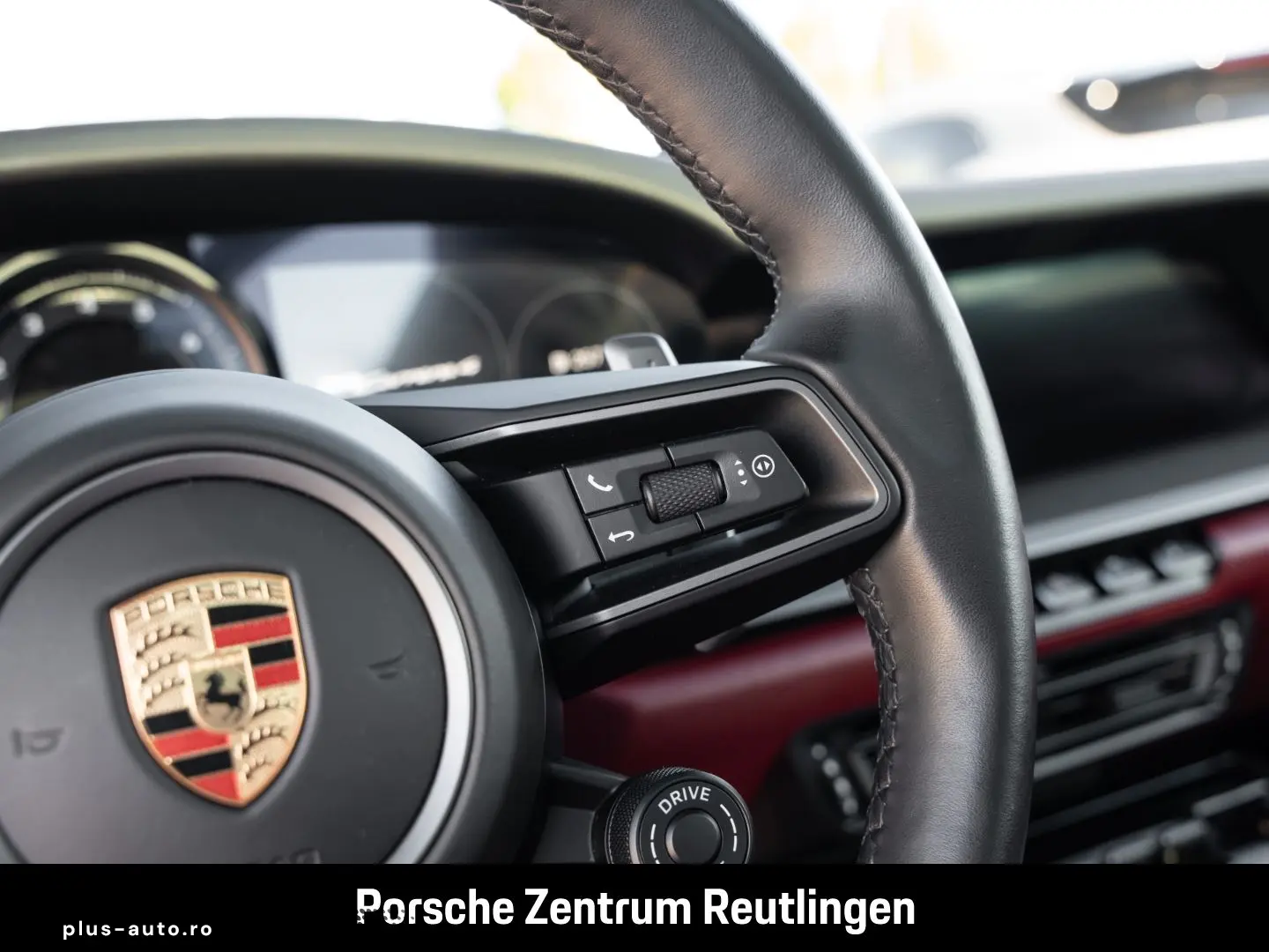 PORSCHE 992 911 Carrera 4 InnoDrive Sportabgasanlage LED