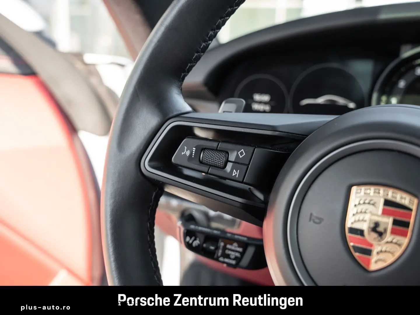 PORSCHE 992 911 Carrera 4 InnoDrive Sportabgasanlage LED