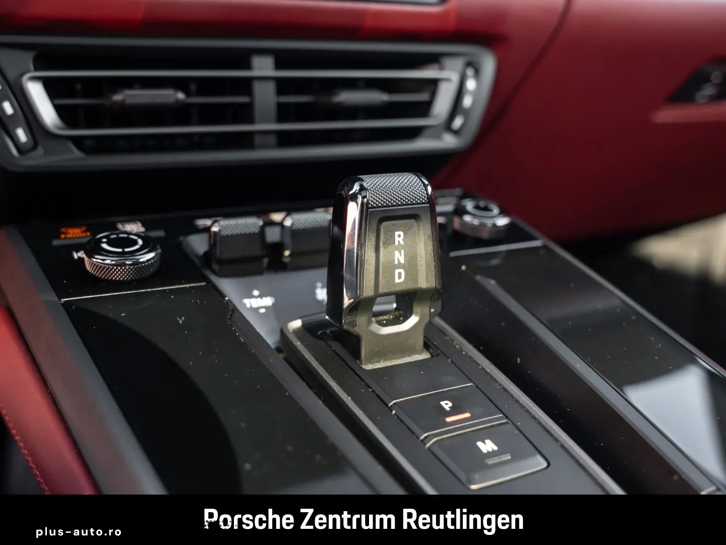 PORSCHE 992 911 Carrera 4 InnoDrive Sportabgasanlage LED