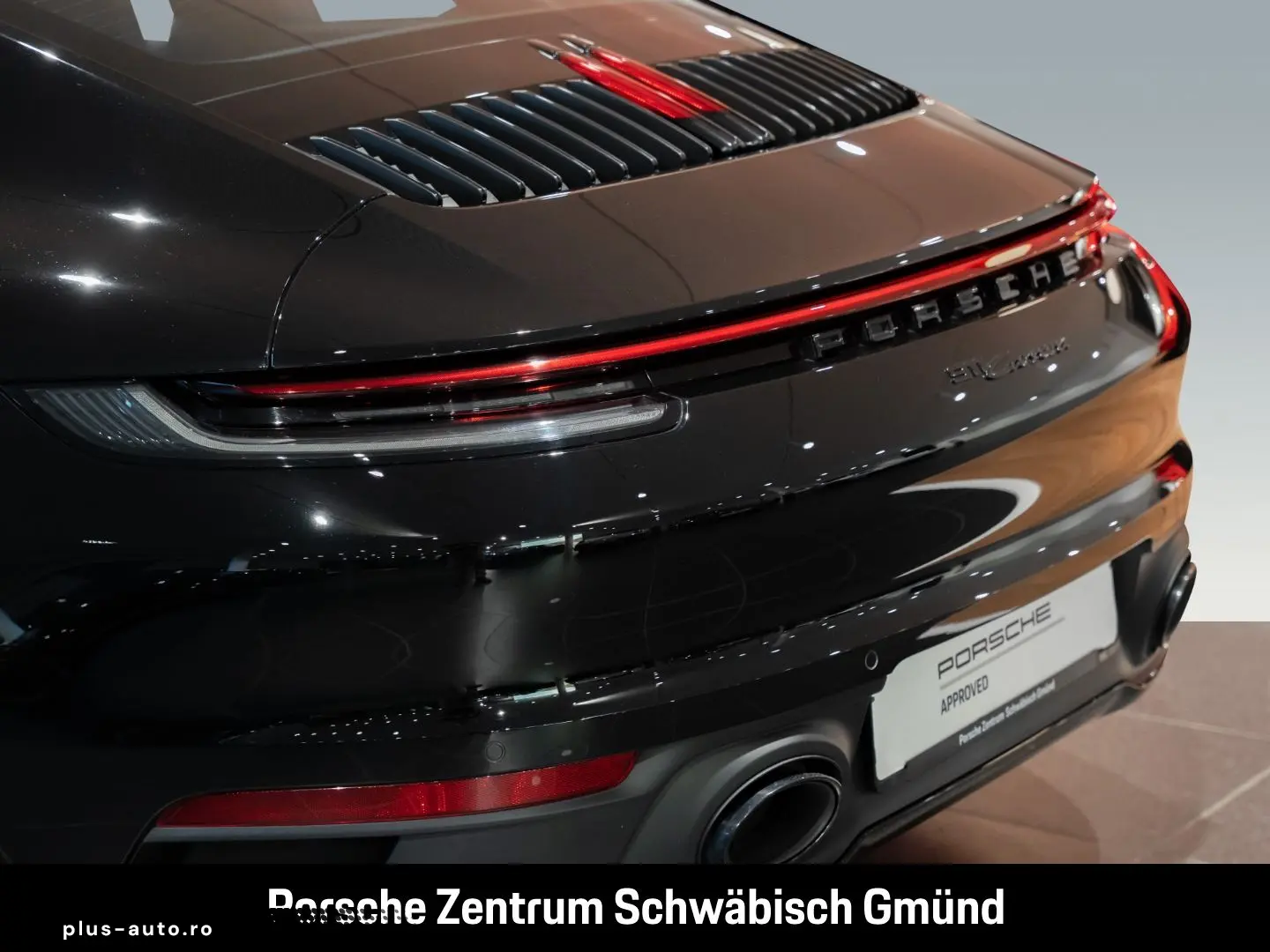 PORSCHE 992 911 Carrera Sportabgas InnoDrive BOSE