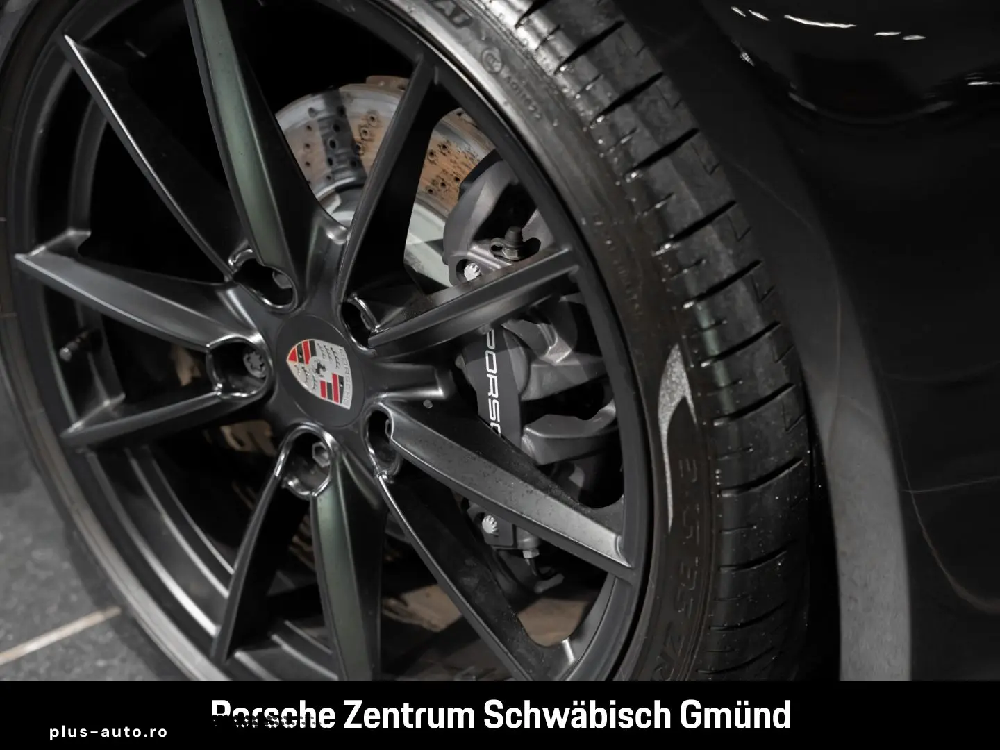PORSCHE 992 911 Carrera Sportabgas InnoDrive BOSE