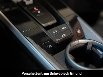 PORSCHE 992 911 Carrera Sportabgas InnoDrive BOSE