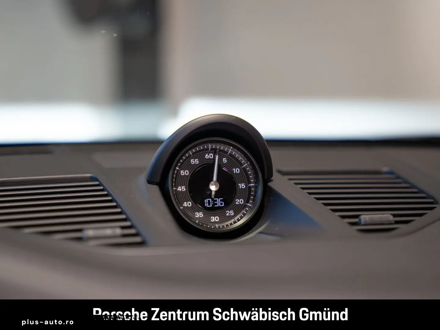 PORSCHE 992 911 Carrera Sportabgas InnoDrive BOSE