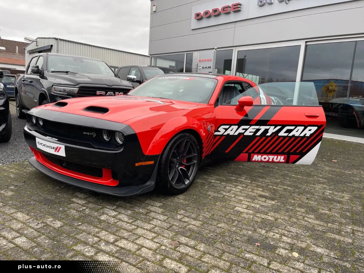 DODGE Challenger Hellcat