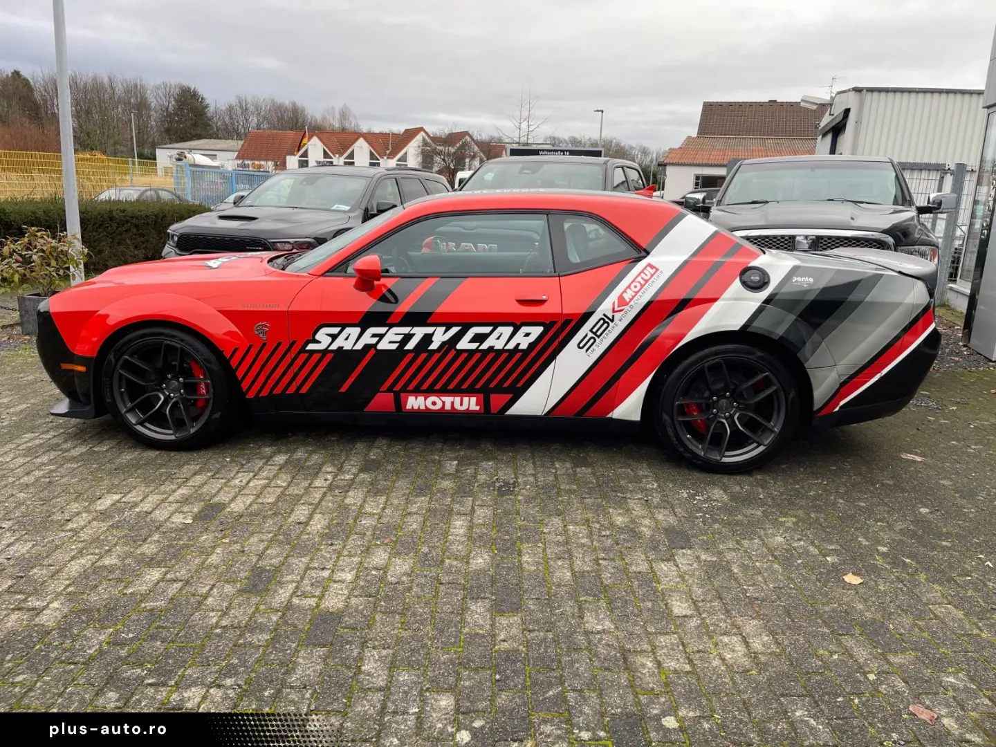 DODGE Challenger Hellcat