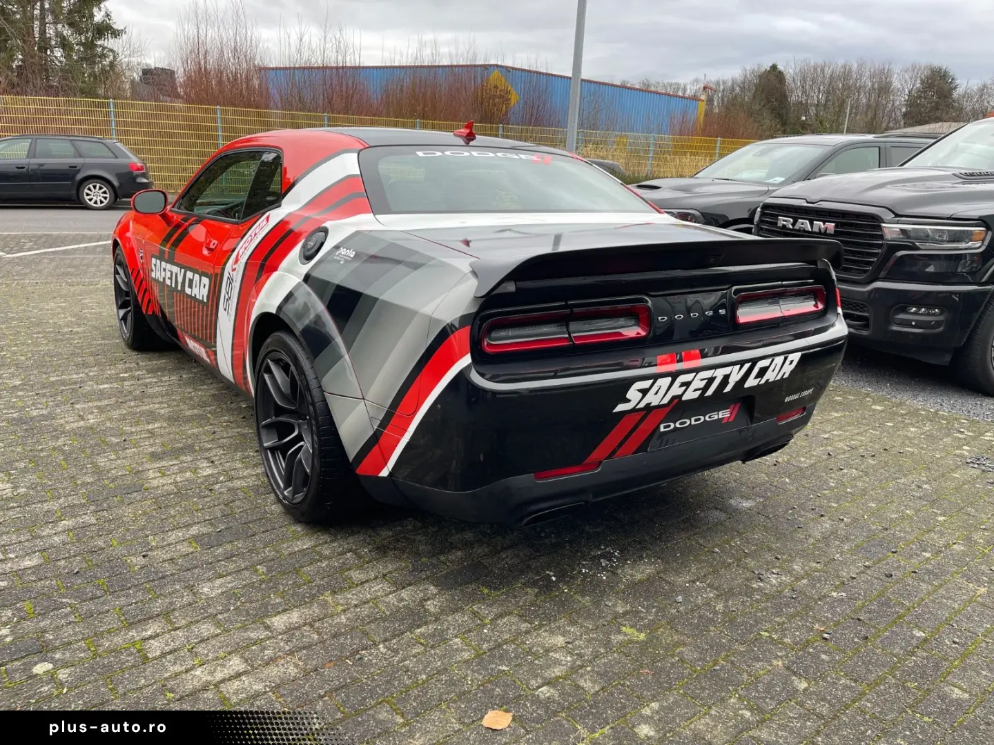 DODGE Challenger Hellcat