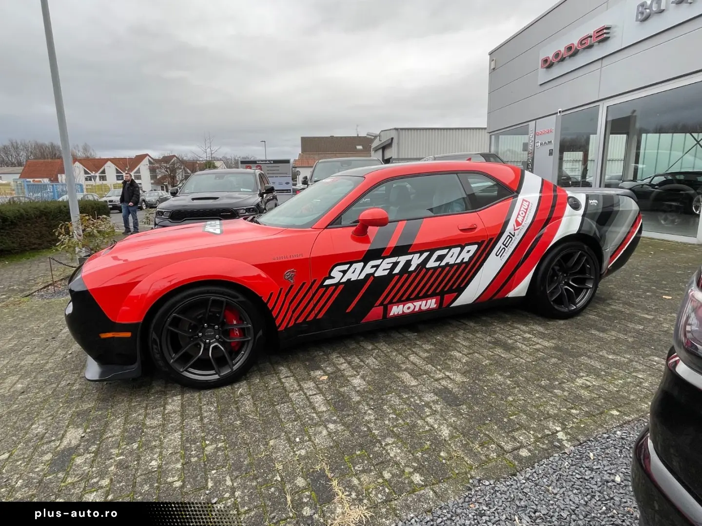 DODGE Challenger Hellcat