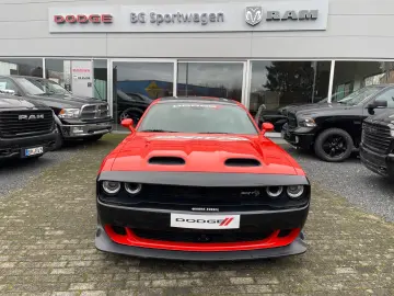 DODGE Challenger Hellcat