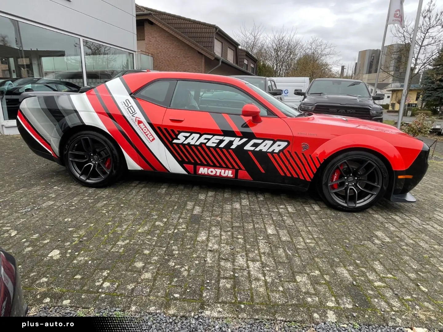 DODGE Challenger Hellcat