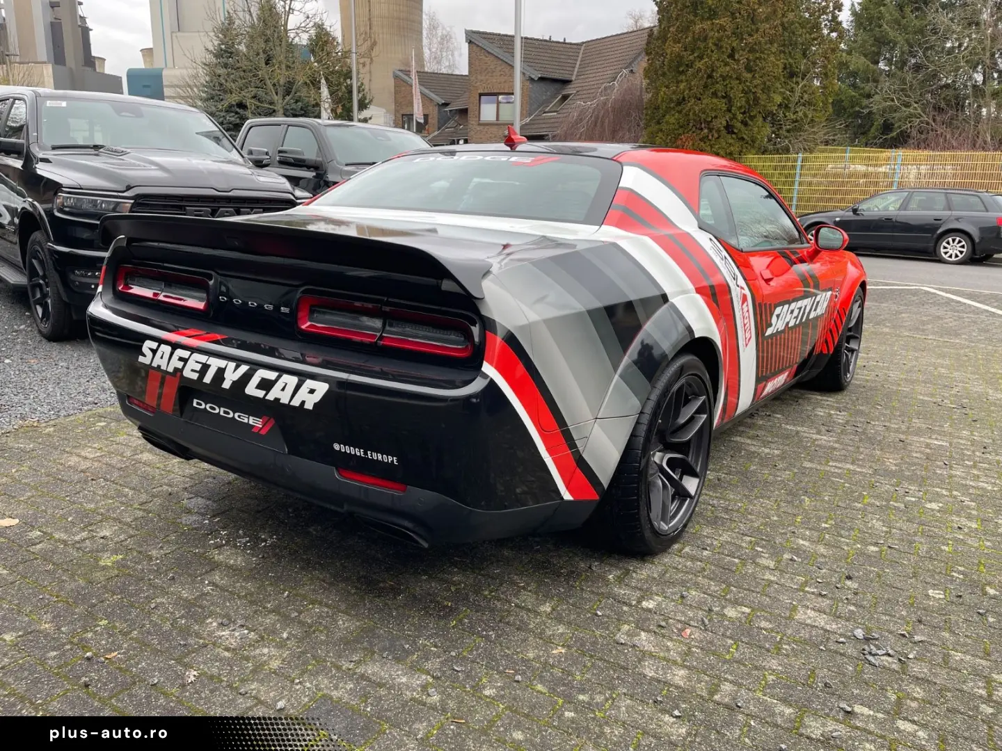 DODGE Challenger Hellcat