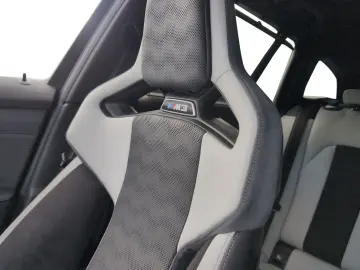BMW M3 Competition   M CARBON SCHALENSITZE   HK HIFI