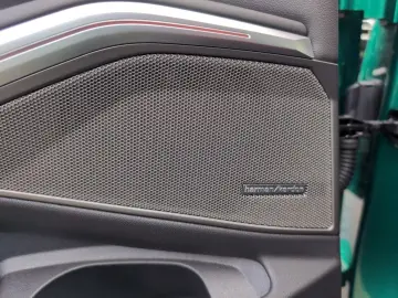 BMW M3 Competition   M CARBON SCHALENSITZE   HK HIFI