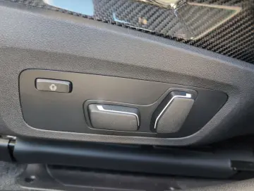BMW M3 Competition   M CARBON SCHALENSITZE   HK HIFI