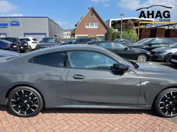 BMW M440i xDrive Coupe