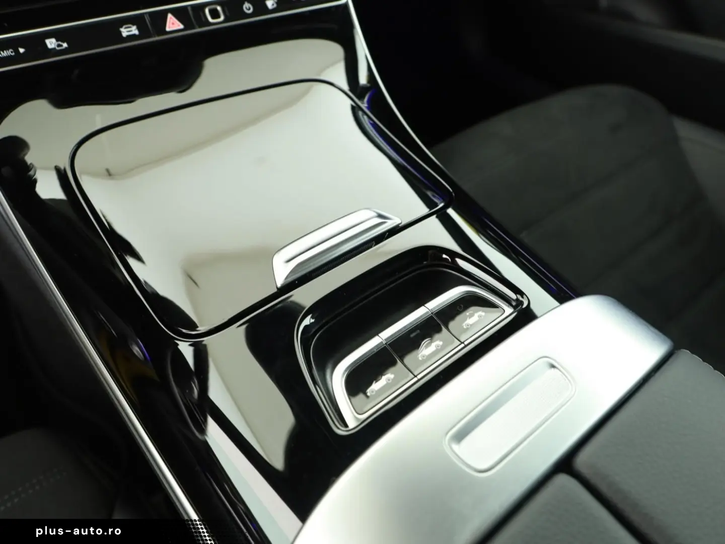 MERCEDES-BENZ CLE 200 Cabrio AMG