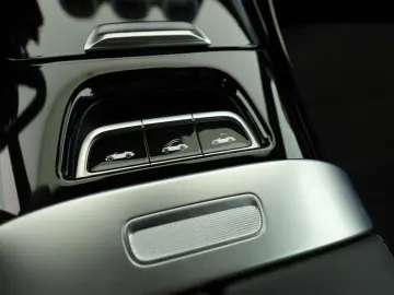 MERCEDES-BENZ CLE 200 Cabrio AMG