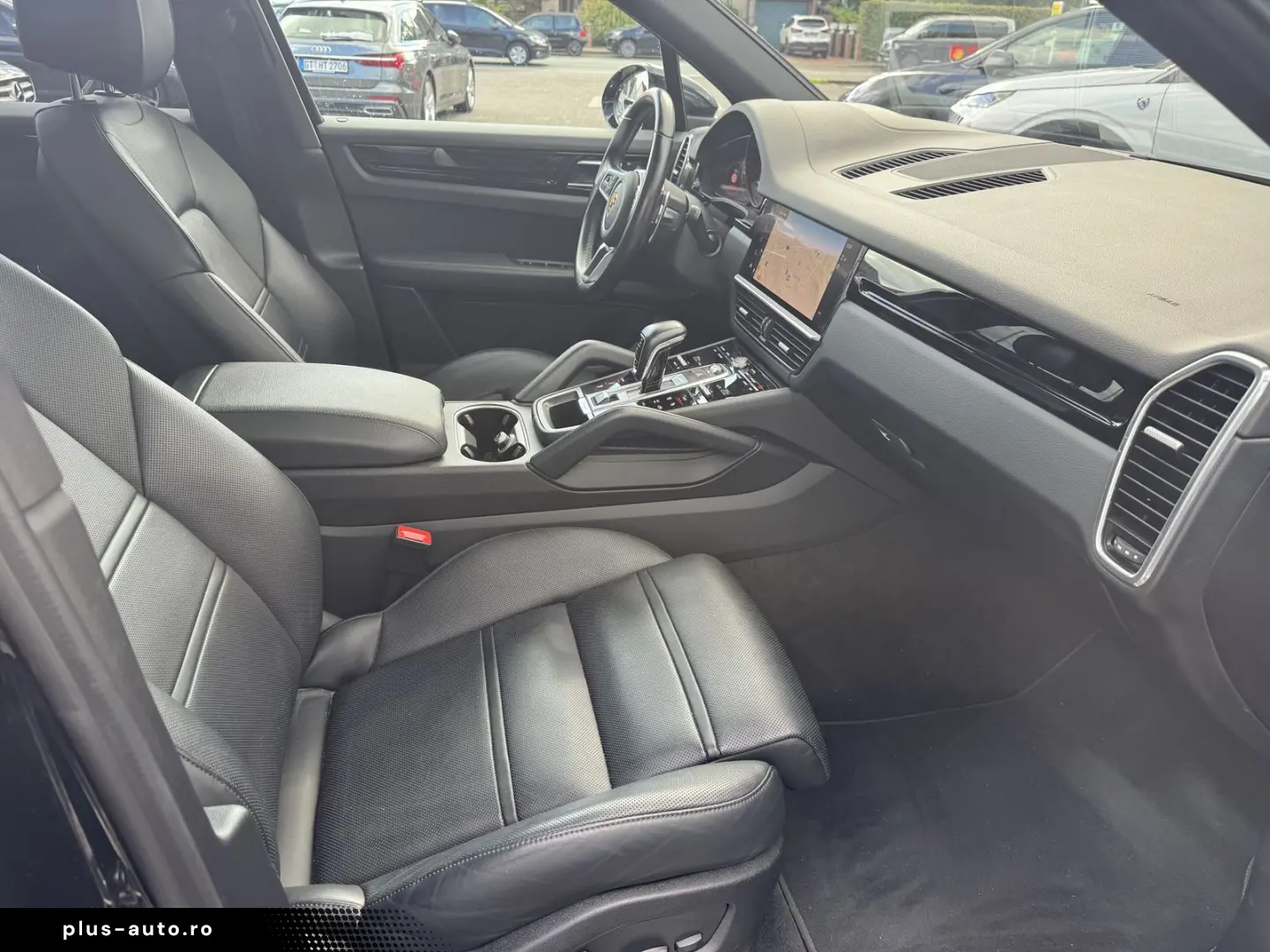 PORSCHE Cayenne Pano Luft. 21  BOSE HuD Kamera