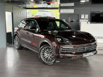 PORSCHE Cayenne E-Hybrid Pano ACC Sport-Chrono Luft Kame