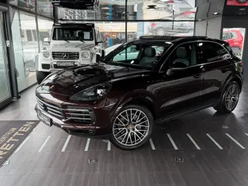 PORSCHE Cayenne E-Hybrid Pano ACC Sport-Chrono Luft Kame