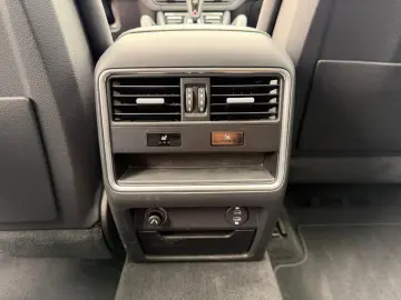 PORSCHE Cayenne E-Hybrid Pano ACC Sport-Chrono Luft Kame