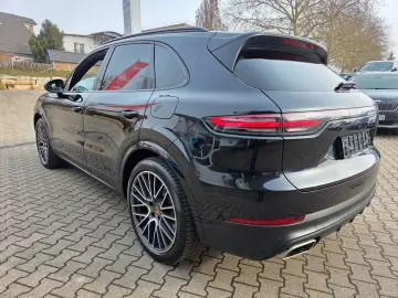 PORSCHE Cayenne E-Hybrid Panaroma HUD LED