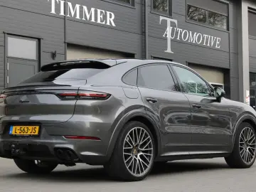 PORSCHE Cayenne Coupé 3.0 E - Hybrid - 22 inch - Sport D