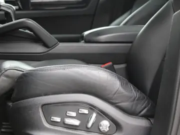 PORSCHE Cayenne Coupé 3.0 E - Hybrid - 22 inch - Sport D