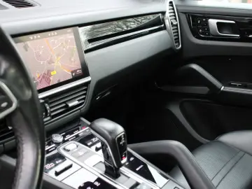 PORSCHE Cayenne Coupé 3.0 E - Hybrid - 22 inch - Sport D