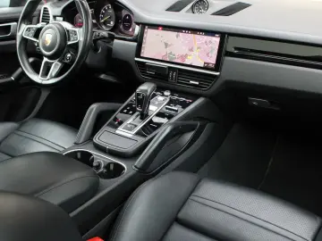 PORSCHE Cayenne Coupé 3.0 E - Hybrid - 22 inch - Sport D