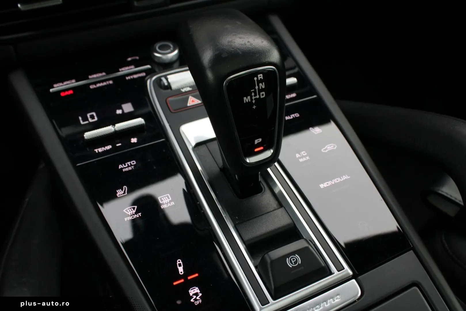 PORSCHE Cayenne Coupé 3.0 E - Hybrid - 22 inch - Sport D